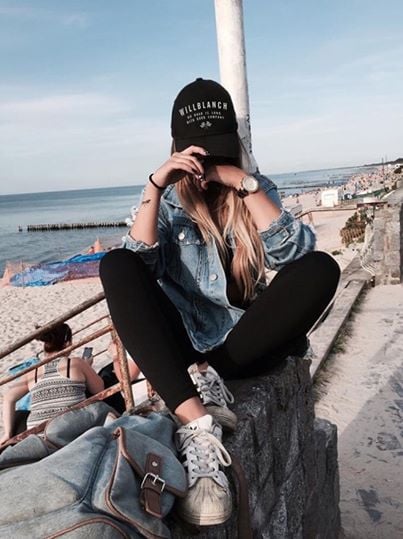 BLACK STAR TRUCKER CAP