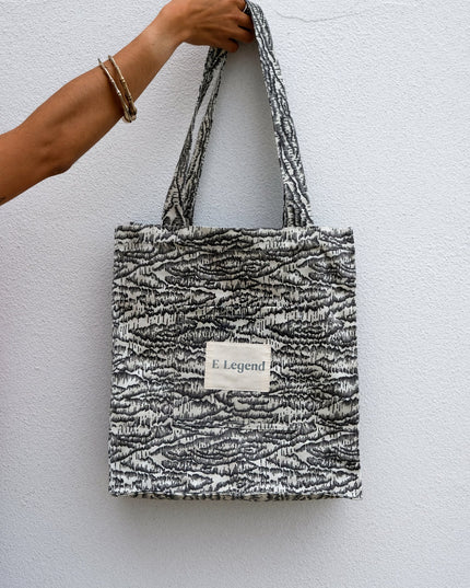 Zebra tote bag