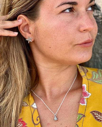 BURGAO Collar