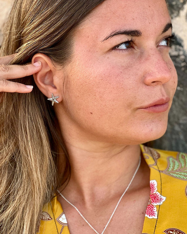 ESTRELLADO Y ERIZADO