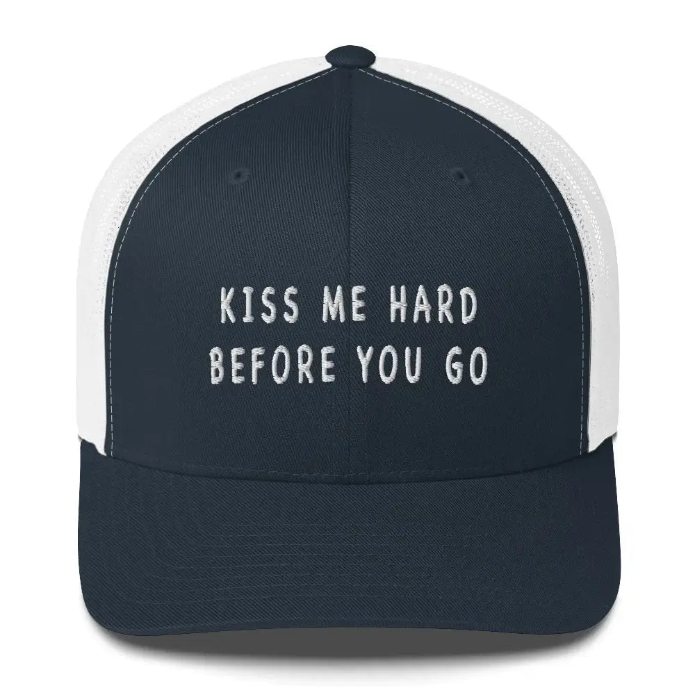 Kiss Me Hard {Gorra Trucker}